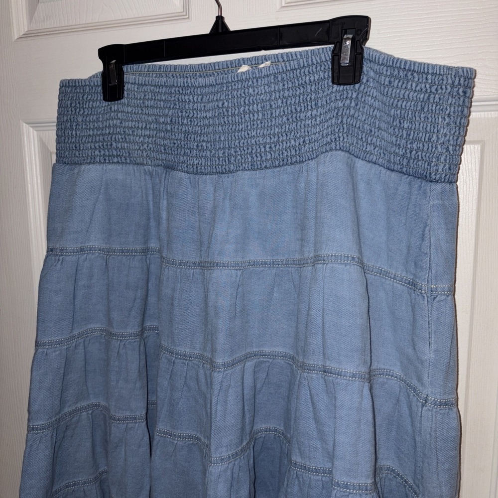 PILCRO XL Reese 100% Cotton Smocked Midi Skirt Light Denim $148 Anthropologie - Picture 6 of 14